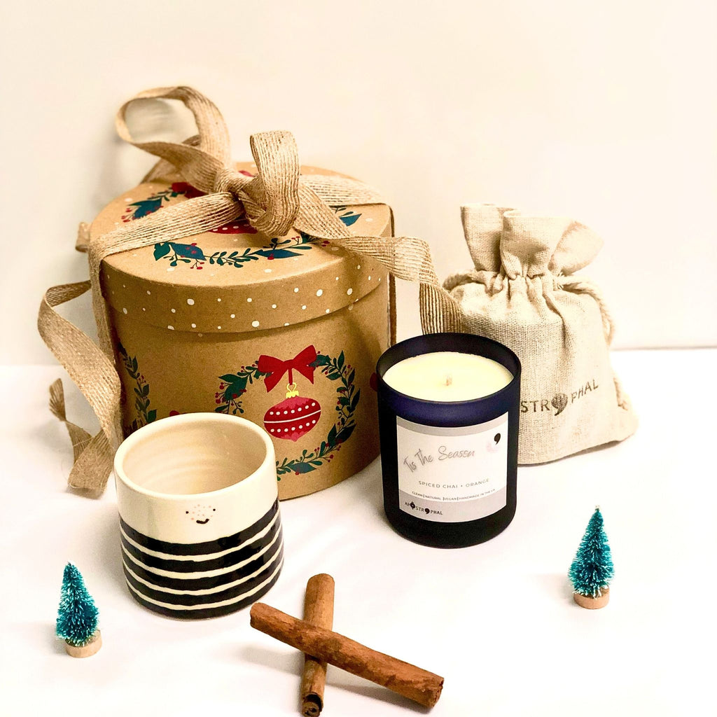 Luxury Handmade Christmas Gift Set Espresso Flat White Ceramic Cup & Refillable Candle