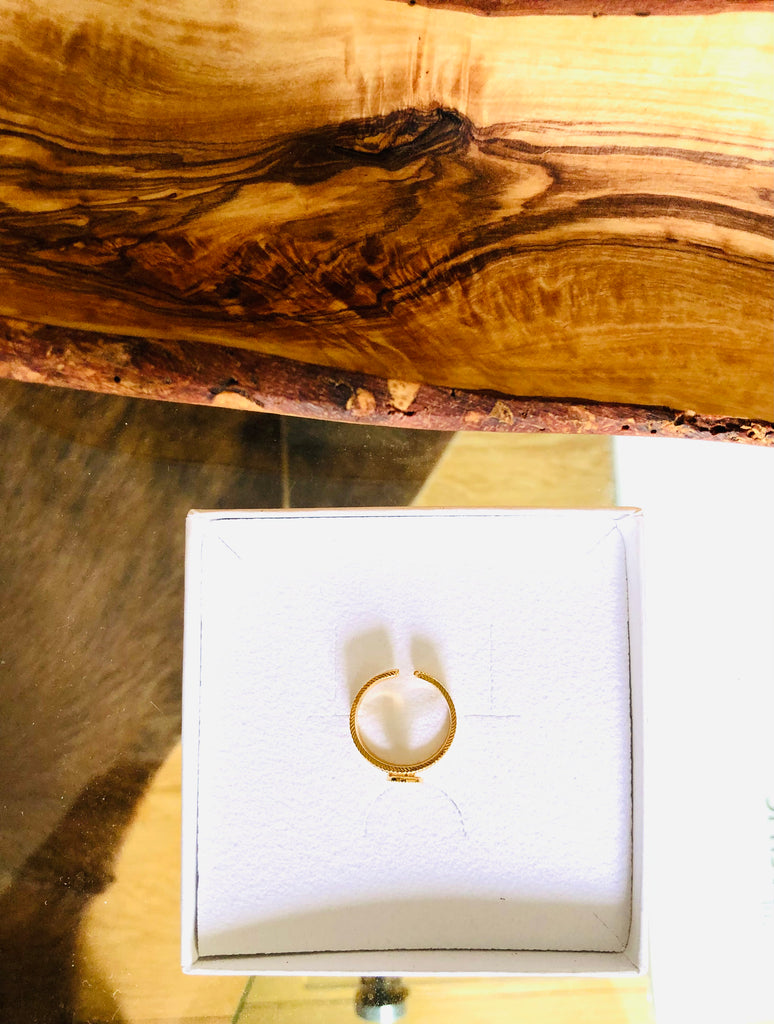 Mother of Pearl Ring White 24K Gold Plated Fine Jewellery Suzy