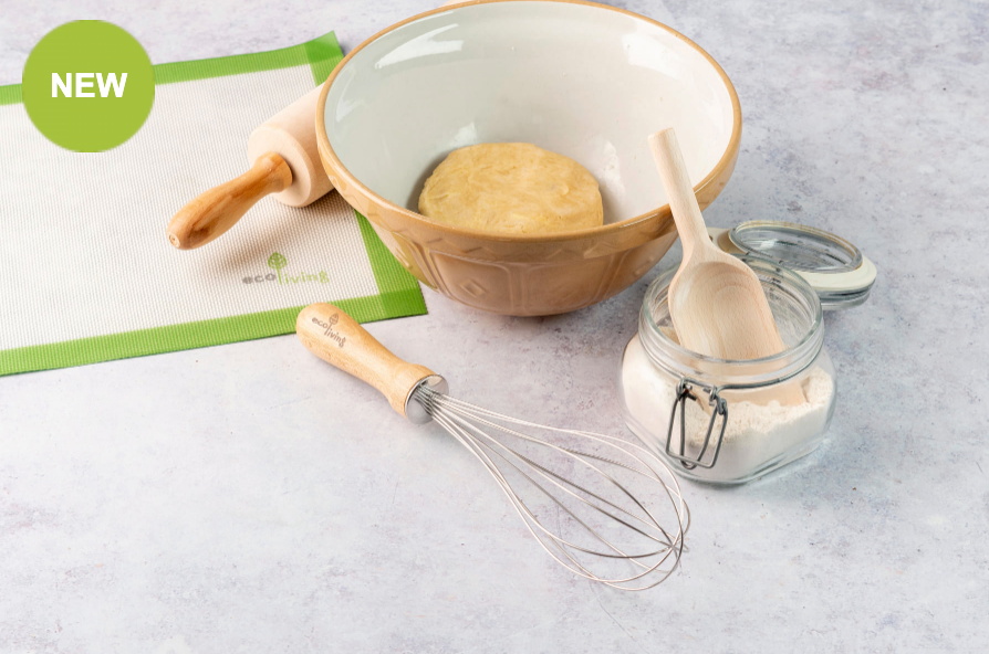 Whisk with Sustainable FSC Beech Wood Handle