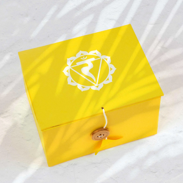 Chakra Tibetan Singing Bowl Gift Set Yellow Solar Plexus Boxed with Mallet and Cushion