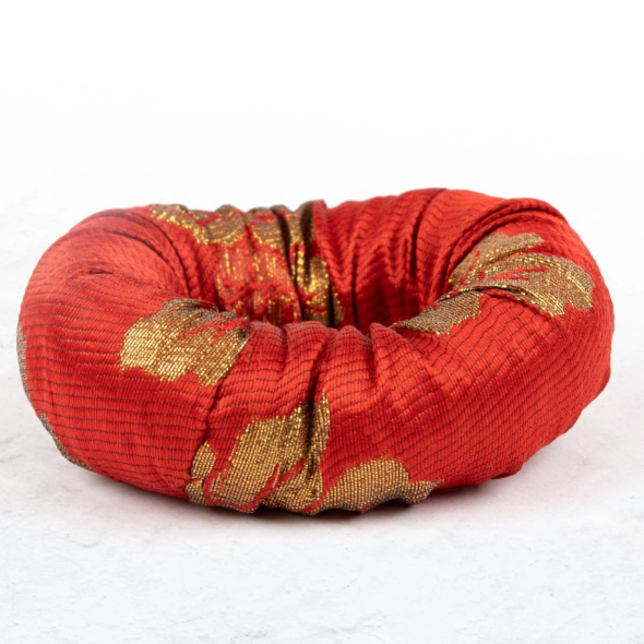 Chakra Tibetan Singing Bowl Gift Set Red Root Boxed with Mallet and Cushion