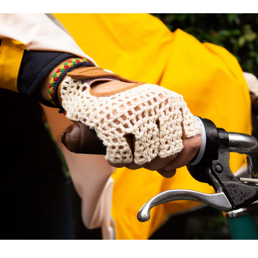 Bike Gloves Beige Vegan Leather Recycled Cotton Medium Apostrophal